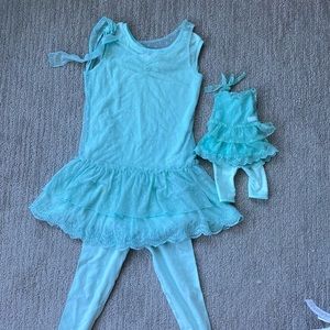 American girl size 7 dress with Capri leggings matching outfit.